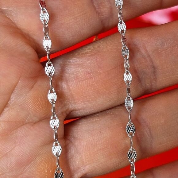 Italian 925 Sterling Silver 2.5mm Chain Necklace 18"(long) - Picture 2 of 8